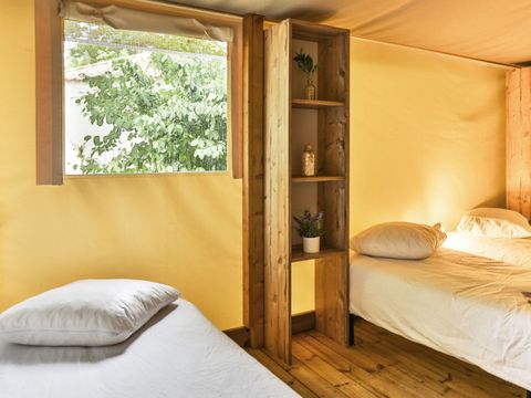 Tente en toile et en bois 4 personnes - Ecolodge Sahari XL 3 Pièces 4 Personnes