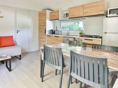 MOBILHOME 4 personnes - Zen 3 Pièces 4 Personnes + Jacuzzi