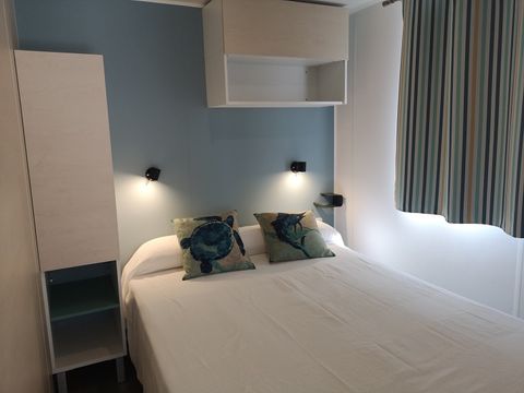 MOBILHOME 4 personnes - SALINAS