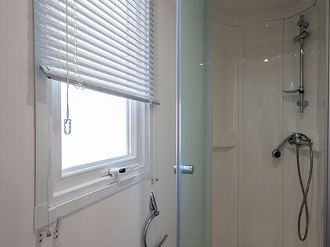 MOBILHOME 6 personnes - Comfort | 3 Ch. | 6 Pers. | Terrasse surélevée | Clim.