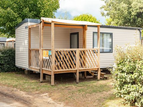 MOBILHOME 4 personnes - Premium | 2 Ch. | 4 Pers. | Terrasse simple | 1 SDB | Clim.