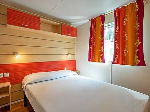 MOBILHOME 5 personnes - Mobil-home | Classic | 2 Ch. | 5 Pers. | Terrasse surélevée | Clim.
