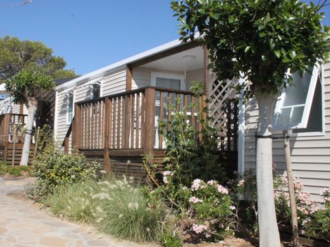 Mobilhome 2 personnes - Olea - Possible 2 personnes supplémentaires en option payante à réserver auprès du fournisseur