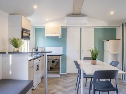 MOBILHOME 8 personnes - 4 chambres 8 personnes MOBILHOME 8 personnes - 4 chambres 8 personnes