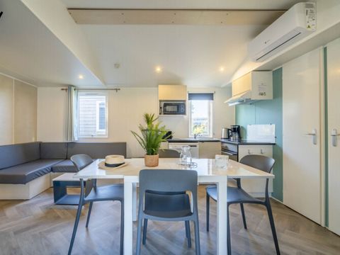 MOBILHOME 8 personnes - 4 chambres 8 personnes