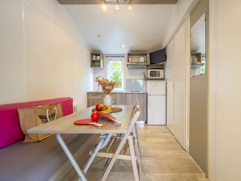 MOBILHOME 2 personnes - Mitoyen - 1 Chambre mitoyen 2 Personnes MOBILHOME 2 personnes - Mitoyen - 1 Chambre mitoyen 2 Personnes