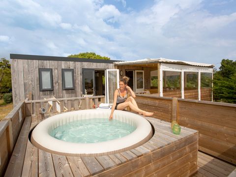 MOBILHOME 5 personnes - COTTAGE 5p 2ch PREMIUM JACUZZI