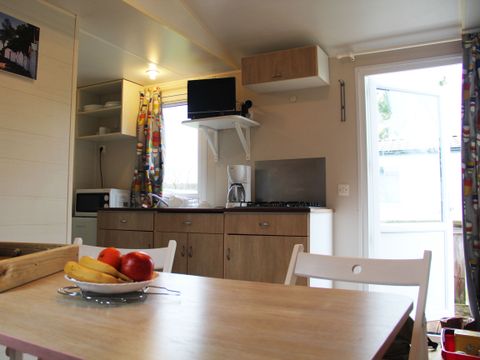 MOBILHOME 4 personnes - Confort, 2 chambres + TV
