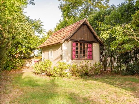 MAISON 3 personnes - En pierre avec sanitaires