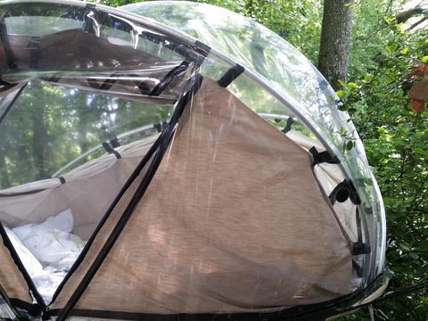 TENTE 2 personnes - TENTE BULLE perchée dans les arbres (pas de cuisine pas de sanitaires)