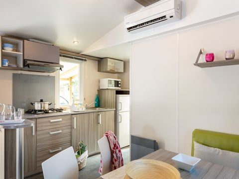 MOBILHOME 6 personnes - Comfort | 2 Ch. | 4/6 Pers. | Terrasse surélevée | Clim.