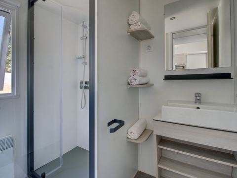 MOBILHOME 6 personnes - Comfort | 2 Ch. | 4/6 Pers. | Terrasse simple | Clim.