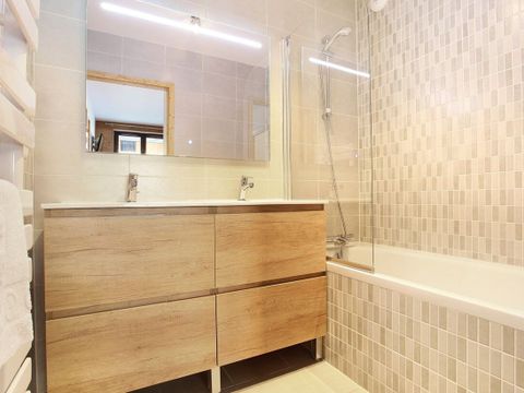 APPARTEMENT 6 personnes - 2 pièces cabine 6 pers.