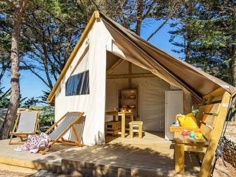 Tente en toile et en bois 5 personnes - Sans sanitaires