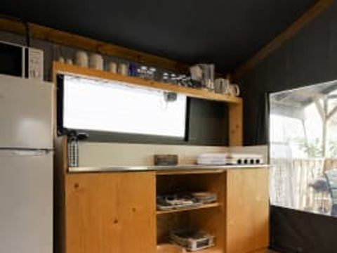 Tente en toile et en bois 4 personnes - Tente Glamping Camomille