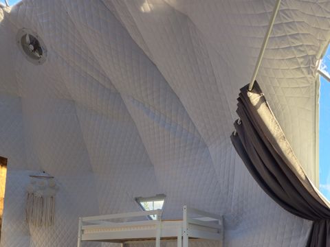 HÉBERGEMENT INSOLITE 5 personnes - Glampingdome Vanille