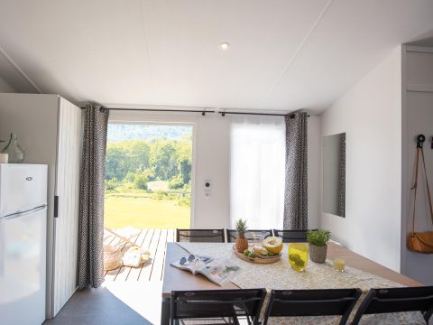 MOBILHOME 8 personnes - Univers Family Plus 40 m² + 4 chambres + terrasse couverte 18 m²