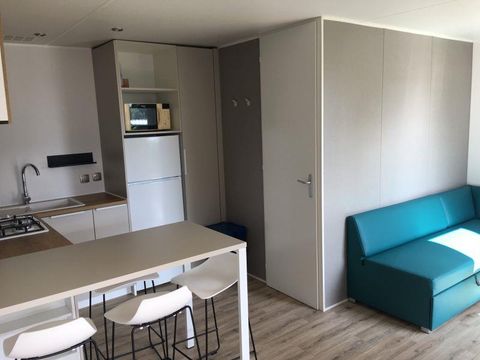 MOBILHOME 6 personnes - C- Mobil-home Caraïbes 2 chambres