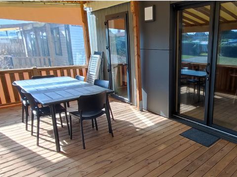 MOBILHOME 6 personnes - C-Méditerranée climatisé - 3 chambres - 2 salles d'eau - 38m²