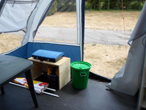 TENTE 5 personnes - Tente (sans sanitaires privés)