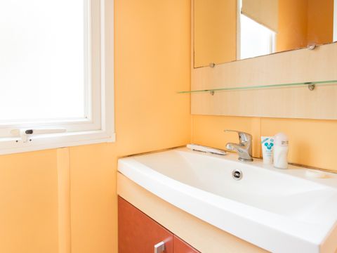 MOBILHOME 6 personnes - 4/6 places