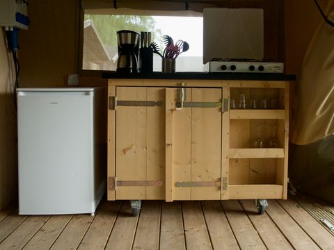 Tente en toile et en bois 4 personnes - Tentes safari sans installations sanitaires 4 personnes