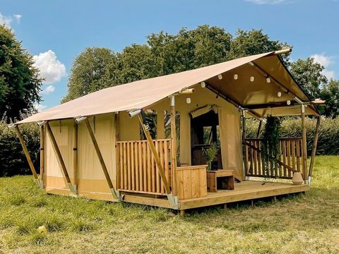 Tente en toile et en bois 4 personnes - Tentes safari sans installations sanitaires 4 personnes