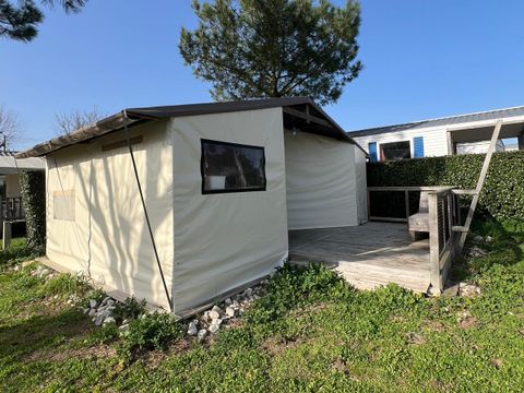 TENTE TOILE ET BOIS 4 personnes - Ecolodge Mana - 2 Chambres