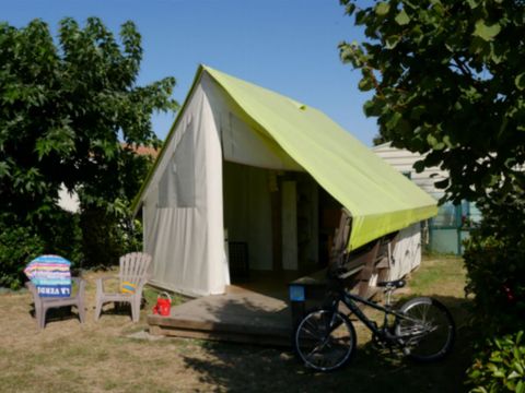 TENTE TOILE ET BOIS 4 personnes - LODGE SAHARI avec sanitaire privatif