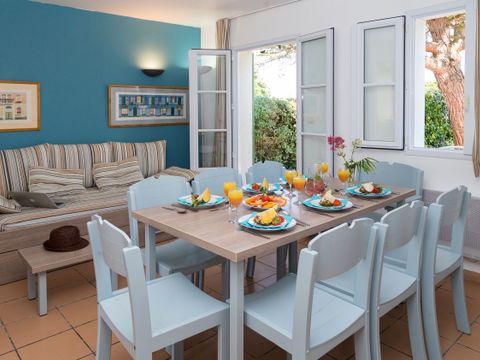 MAISON 8 personnes - Maisonnette 8 pers.