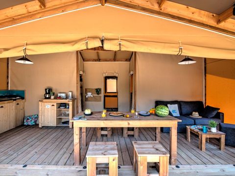 HÉBERGEMENT INSOLITE 6 personnes - COTTON CONFORT 35 m²