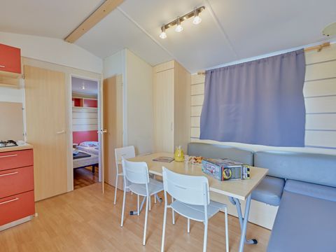 MOBILHOME 6 personnes - TV