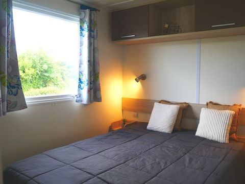 MOBILHOME 4 personnes - Le Classique Basique