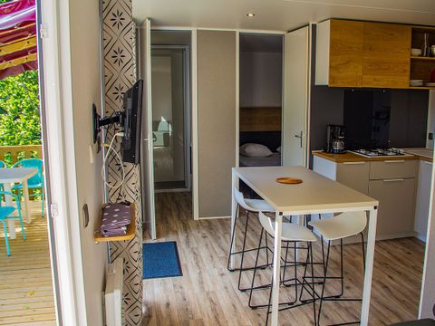 MOBILHOME 4 personnes - Hortensia - 2 chambres + terrasse semi-couverte