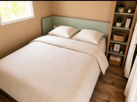 Tente en toile et en bois 4 personnes - Tente Lodge - 2 chambres + terrasse - avec sanitaires