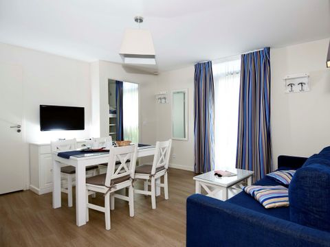 APPARTEMENT 7 personnes - 2/3 pièces 6/7 personnes vue mer