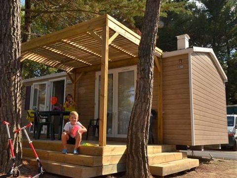 Mobilhome 6 personnes - 2 chambres - TV + Clim