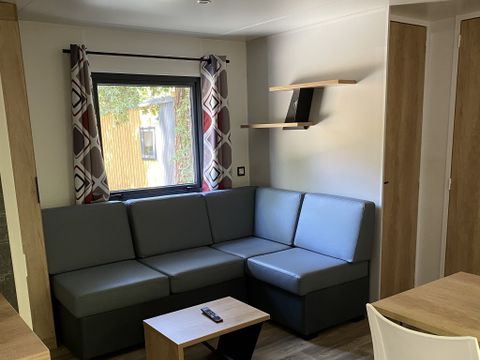 MOBILHOME 4 personnes - Premium | 2 Ch. | 4 Pers. | Terrasse surélevée | Clim. | TV