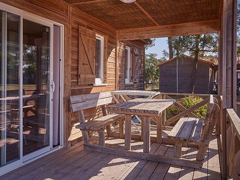 CHALET 4 personnes - Premium | 2 Ch. | 4 Pers. | 2 SDB | Clim. | TV