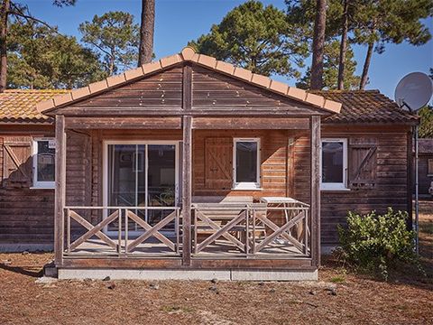 CHALET 4 personnes - Premium | 2 Ch. | 4 Pers. | 2 SDB | Clim. | TV