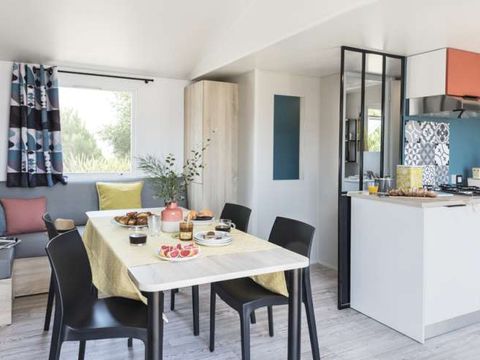 MOBILHOME 8 personnes - Confort - 4 chambres 