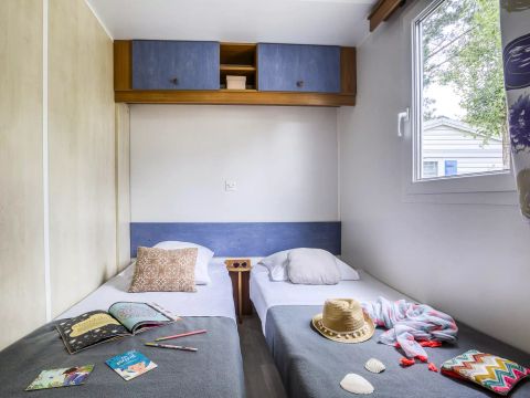 MOBILHOME 4 personnes - Mobil-home Confort 3 Pièces 4 Personnes + TV MOBILHOME 4 personnes - Mobil-home Confort 3 Pièces 4 Personnes + TV