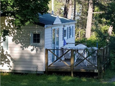 Mobilhome 4 personnes - MH Les Myrtes - 2 chambres - 1 salle de bain