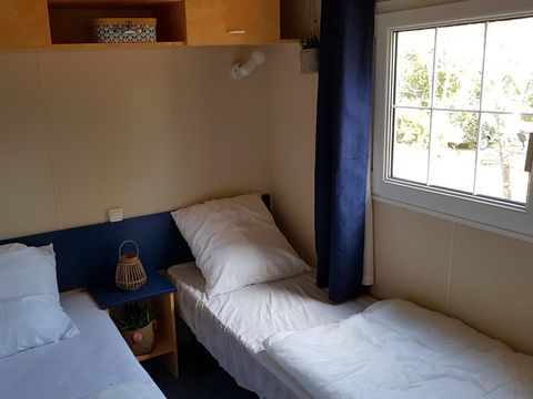 MOBILHOME 6 personnes - MH Les Pins 6p 3 Ch 1 Sdb