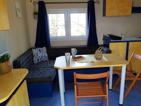 Mobilhome 6 personnes - MH Les Pins - 3 chambres - 1 salle de bain