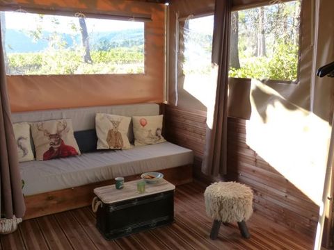 CHALET 4 personnes - Cabane de l'Ecureuil 4p 2Ch 1Sdb