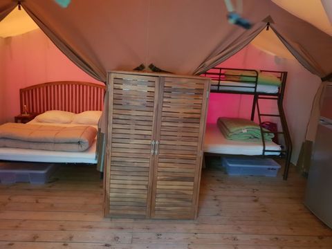 Tente en toile et en bois 4/5 personnes - Nature Lodges - 1 chambre