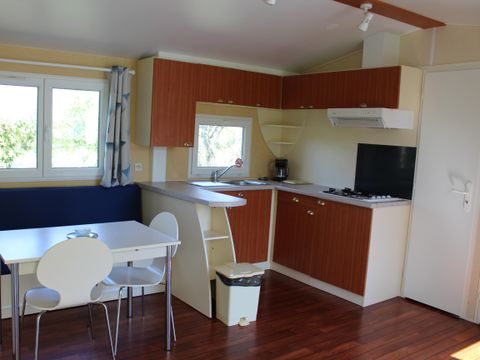 MOBILHOME 6 personnes - Mobil-home Standard 24m² - 2 chambres (4/6 personnes) + terrasse semi-couverte 4/6 pers
