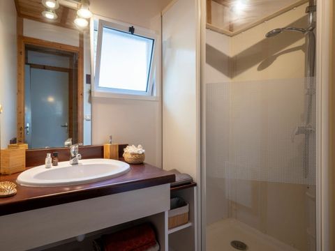 MOBILHOME 7 personnes - CHALET 6/7p 3ch **