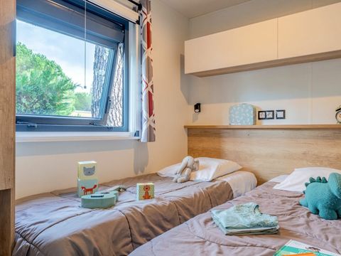 MOBILHOME 6 personnes - COTTAGE 6p 3ch ****